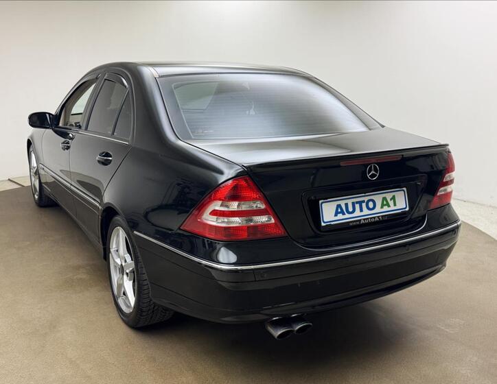 Mercedes-Benz Třídy C 6