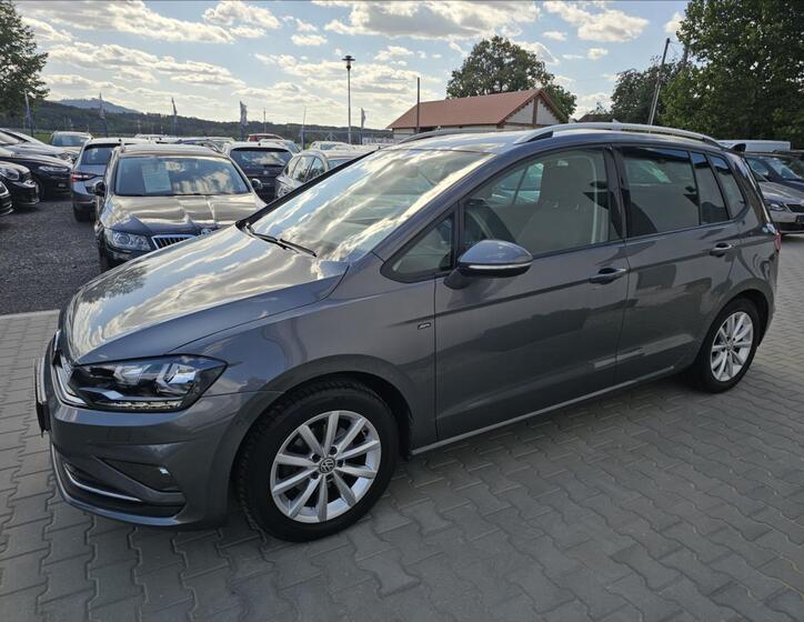 Volkswagen Golf Sportsvan 9