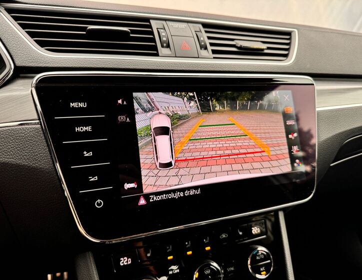 Škoda Superb 24