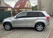 Suzuki Grand Vitara 8