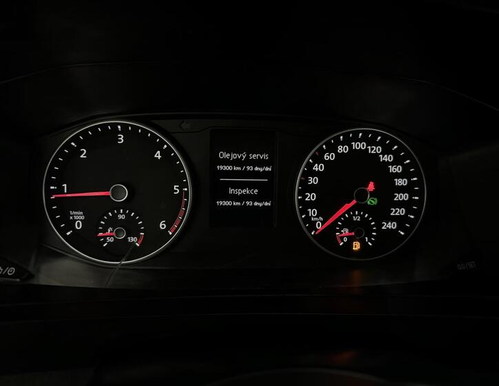 Volkswagen Transporter 21