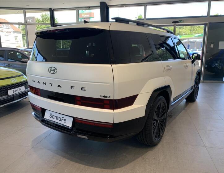 Hyundai Santa Fe 5