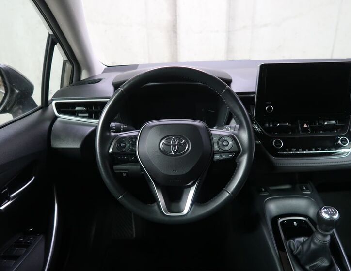 Toyota Corolla 15