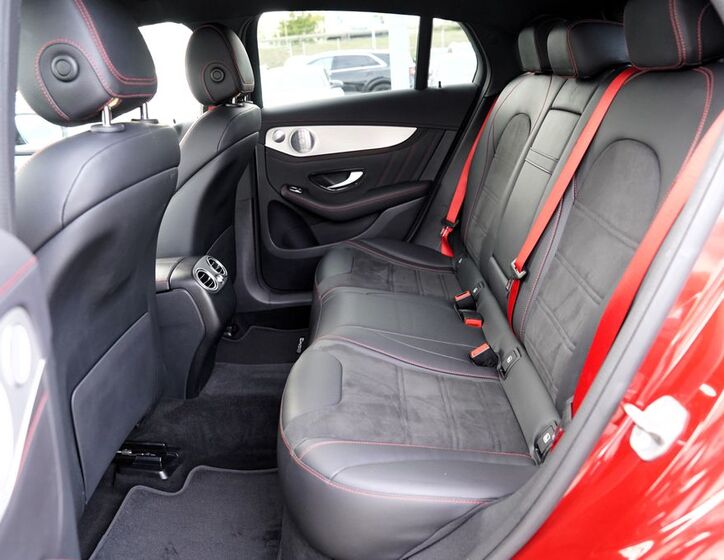 Mercedes-Benz GLC 33