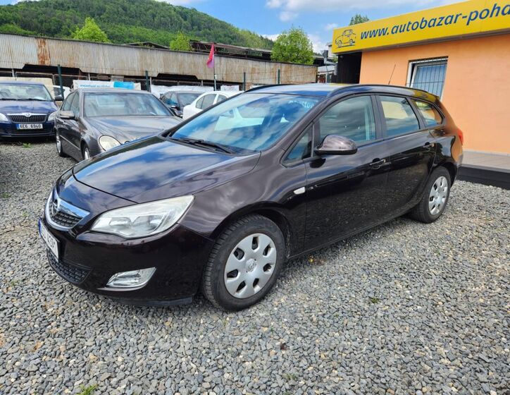 Opel Astra 8