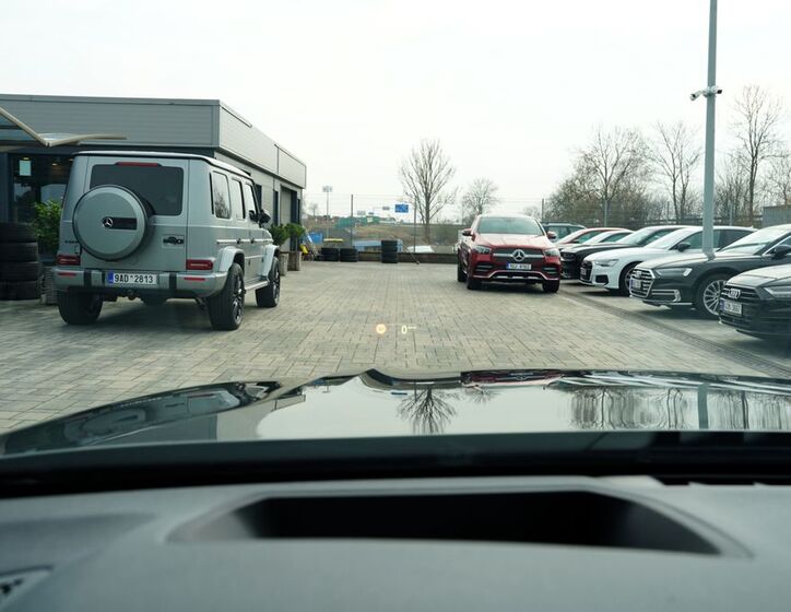 BMW Řada 7 50