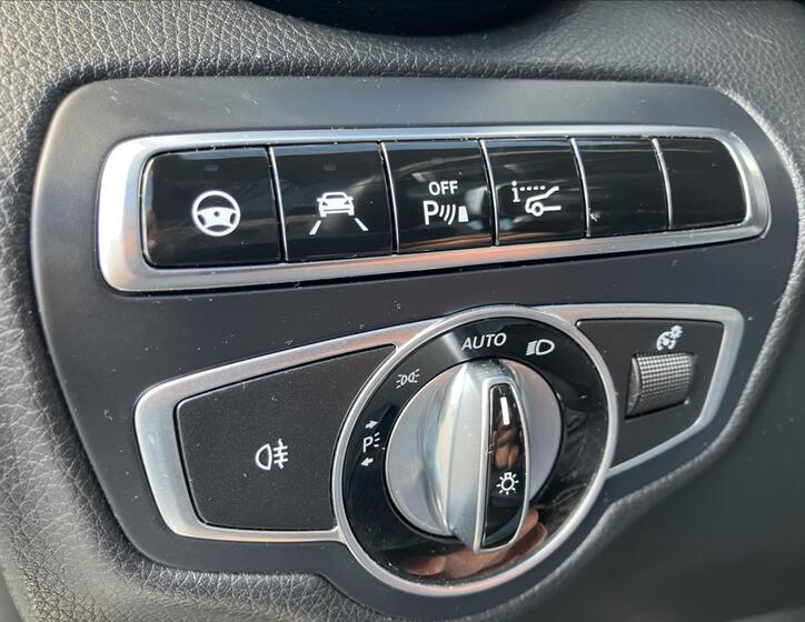 Mercedes-Benz GLC 13