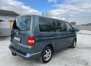 Volkswagen Multivan 12