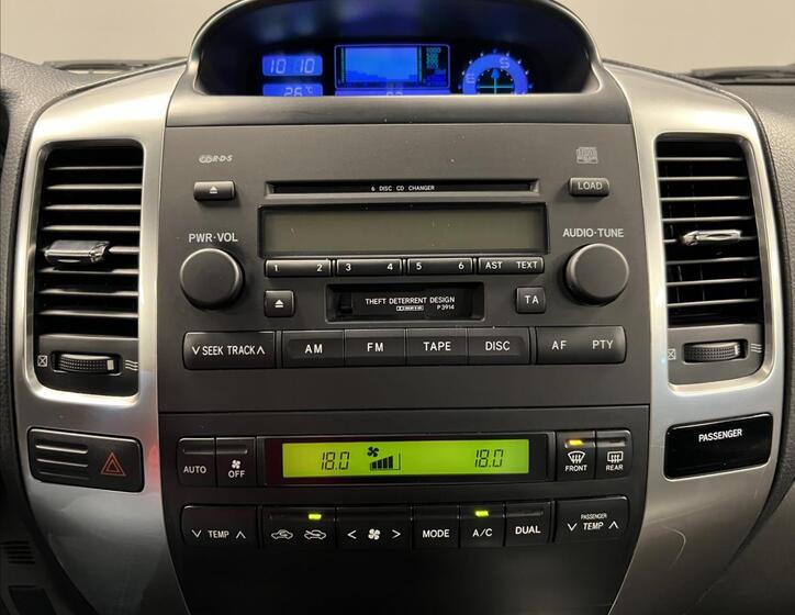 Toyota Land Cruiser 8