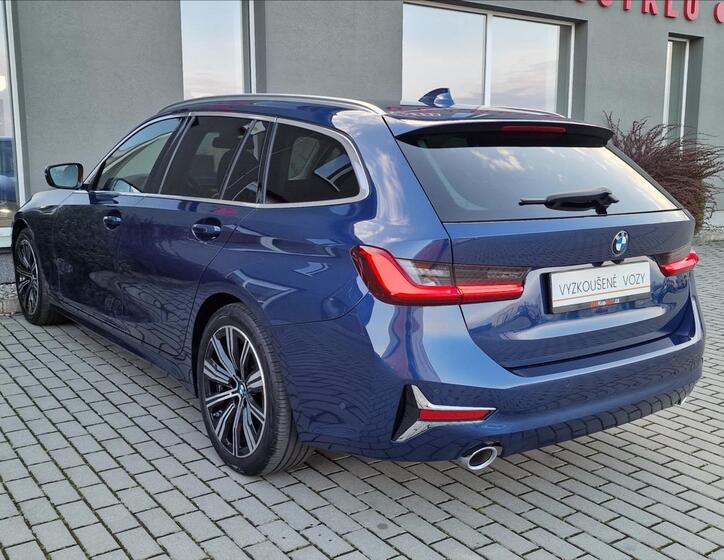 BMW Řada 3 8