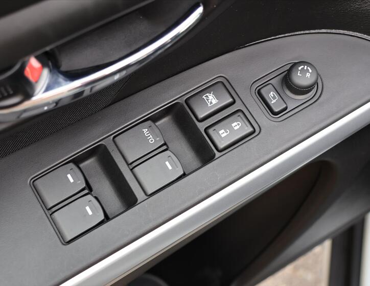 Suzuki SX4 S-Cross 15