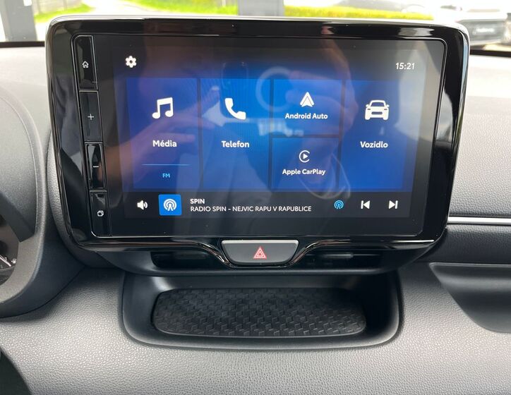 Toyota Yaris 25