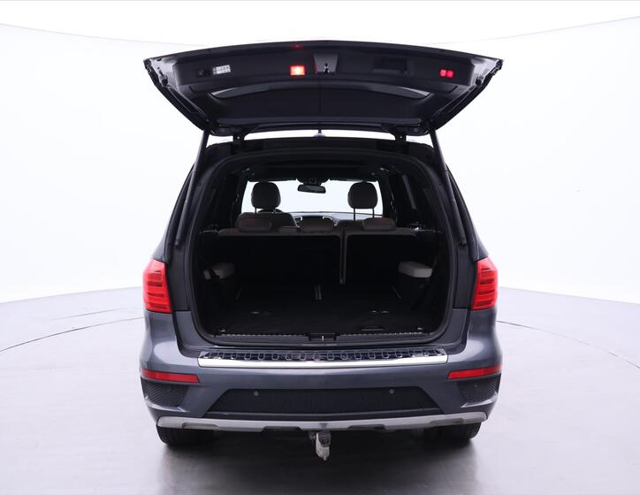 Mercedes-Benz GL 9