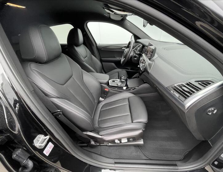 BMW X4 18