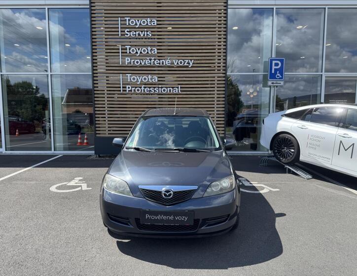 Mazda 2 3