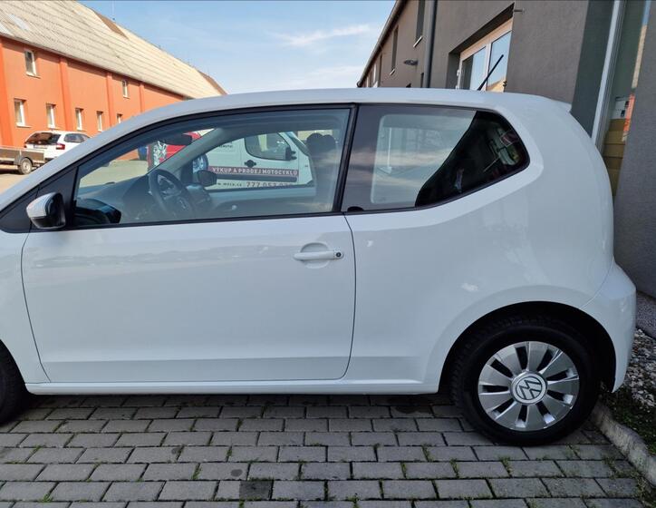 Volkswagen up! 41