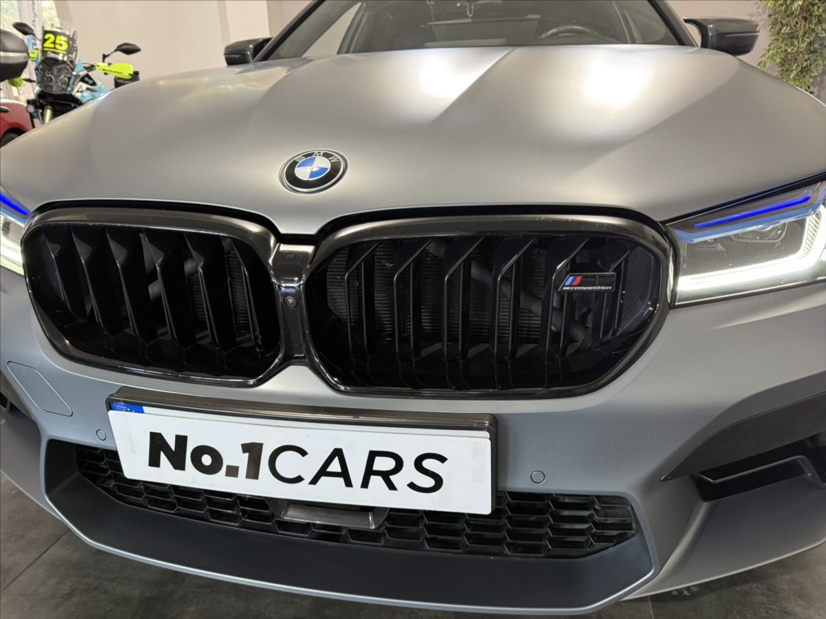 BMW M5