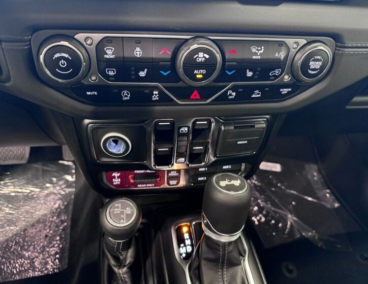 Jeep Wrangler 12