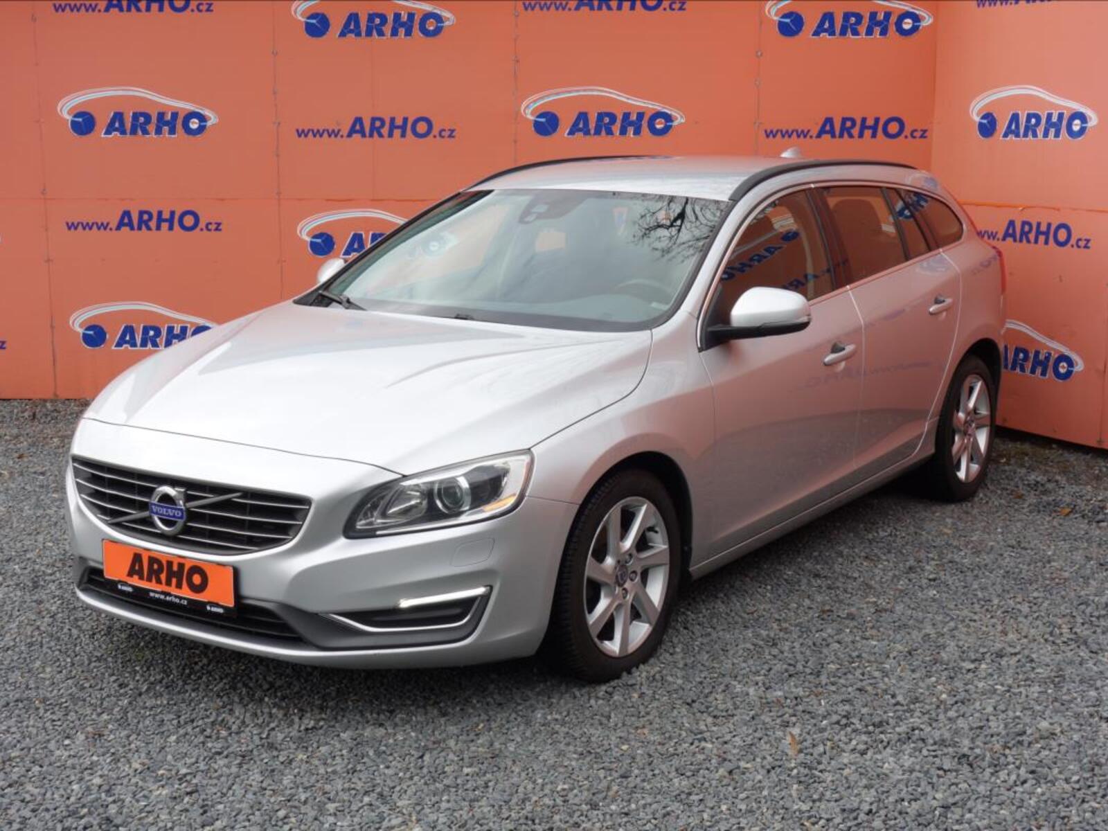 Volvo V60 3