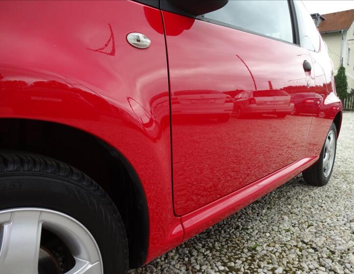 Peugeot 107 13
