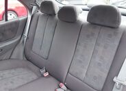 Hyundai Accent 21