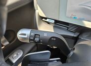 Hyundai IONIQ 17