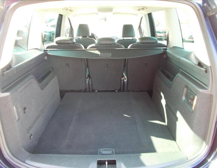 Volkswagen Sharan 11