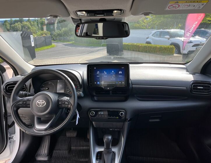 Toyota Yaris 18