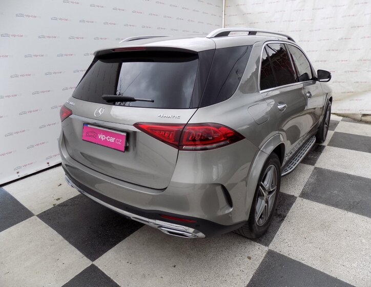 Mercedes-Benz GLE 7
