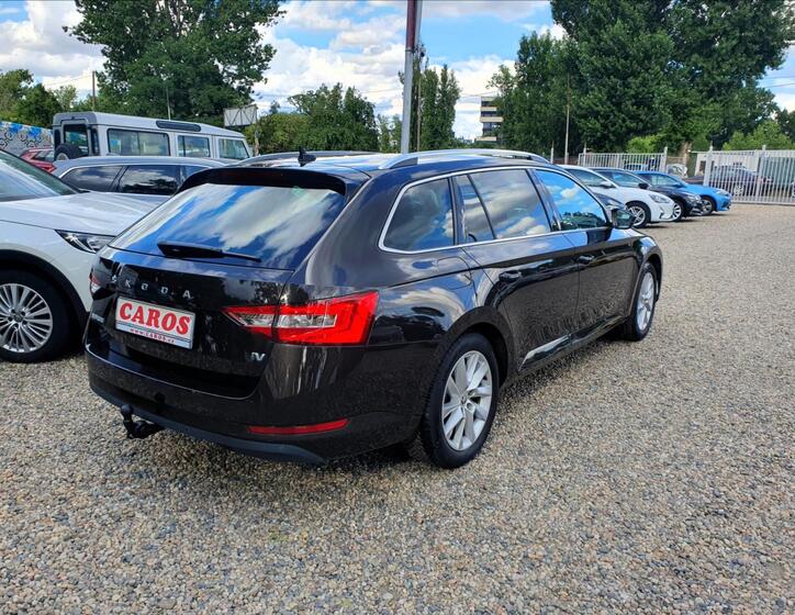 Škoda Superb 6
