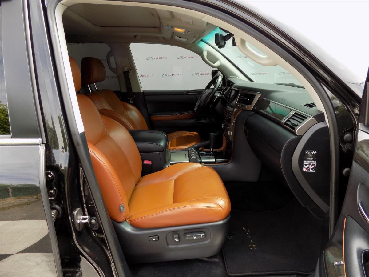 Lexus LX 570