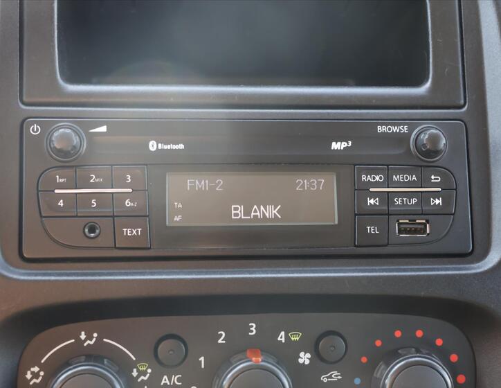 Renault Trafic 24