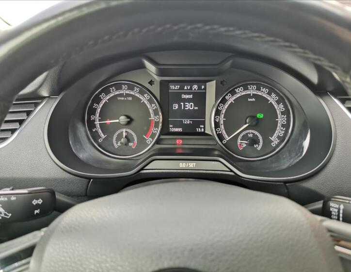Škoda Octavia 14
