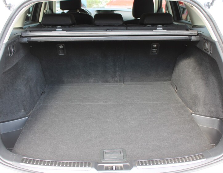 Mazda 6 24
