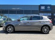 Peugeot 308 4