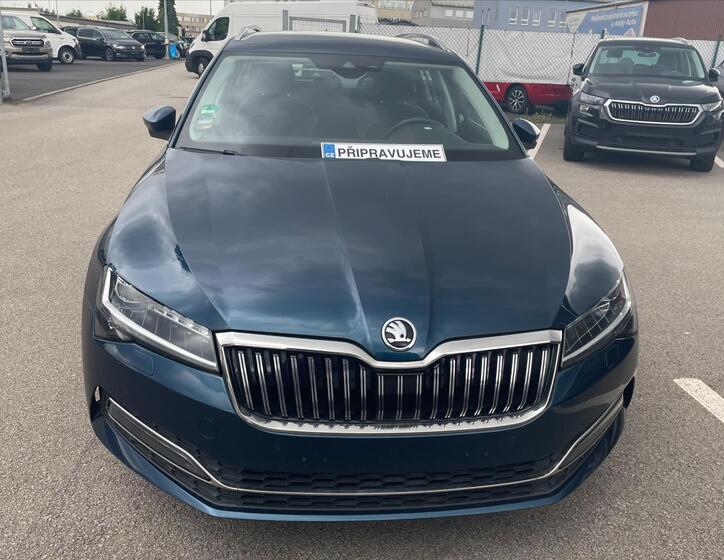 Škoda Superb 1