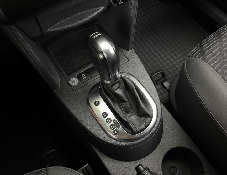 Volkswagen Caddy 18