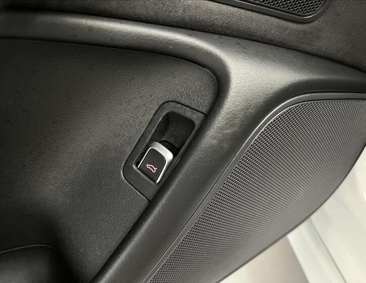 Audi A6 31