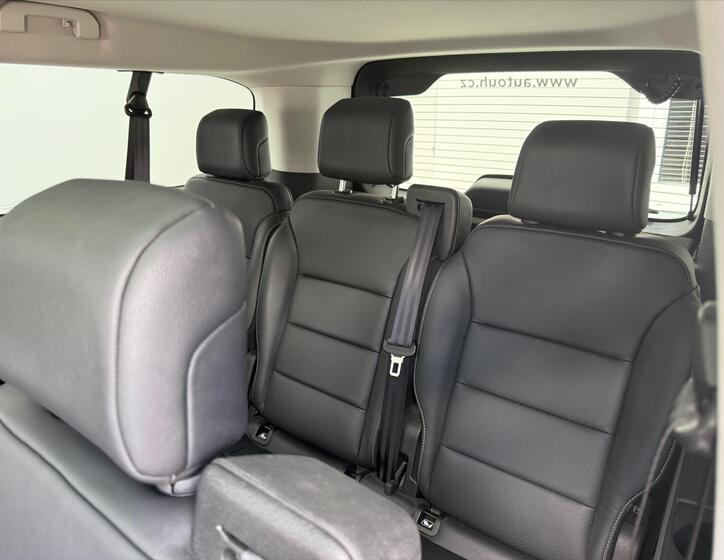 Toyota ProAce 11