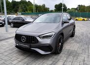 Mercedes-Benz GLA 2