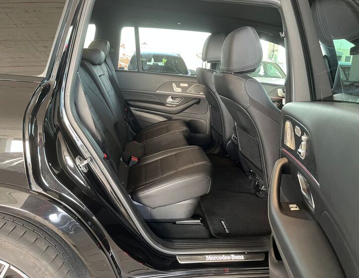 Mercedes-Benz Ostatní 18