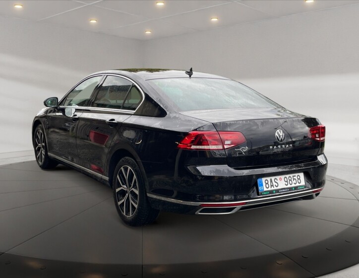Volkswagen Passat 4