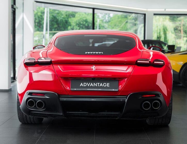 Ferrari Roma 3