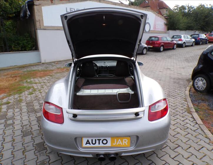 Porsche Cayman 17