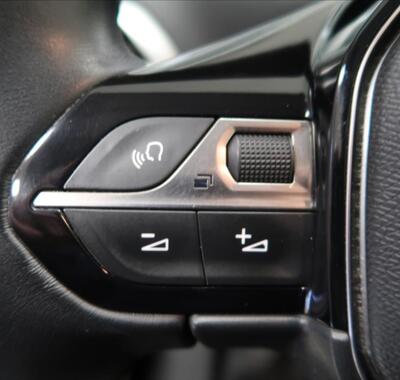 Peugeot 5008 16