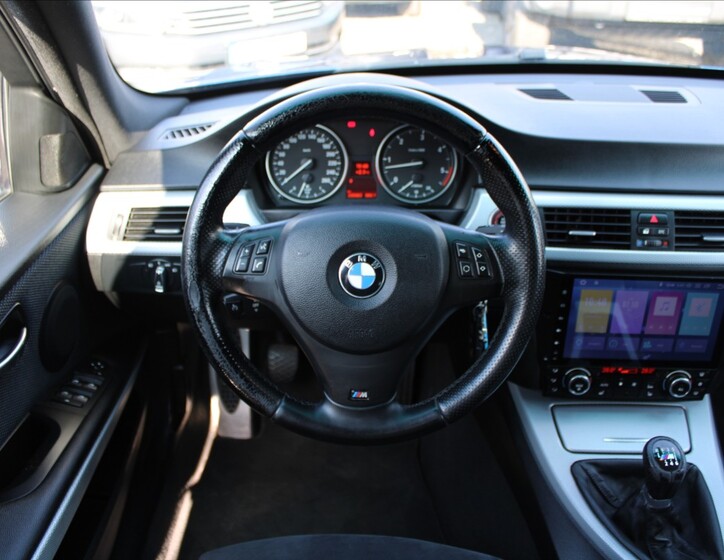 BMW Řada 3 10