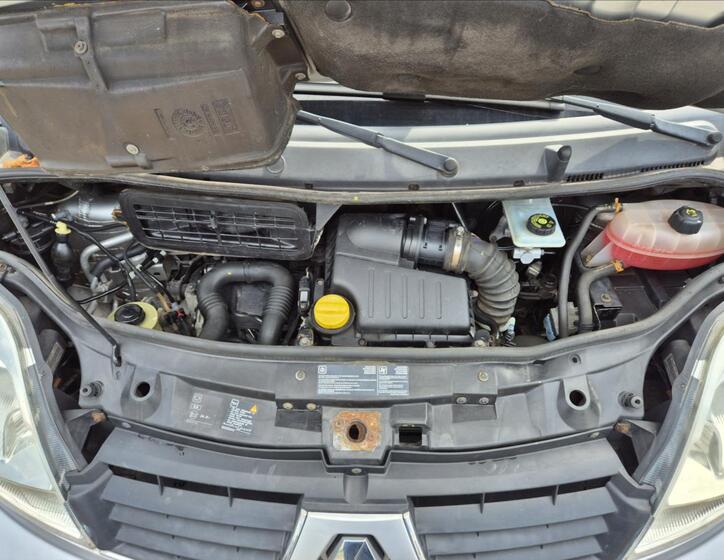 Renault Trafic 22