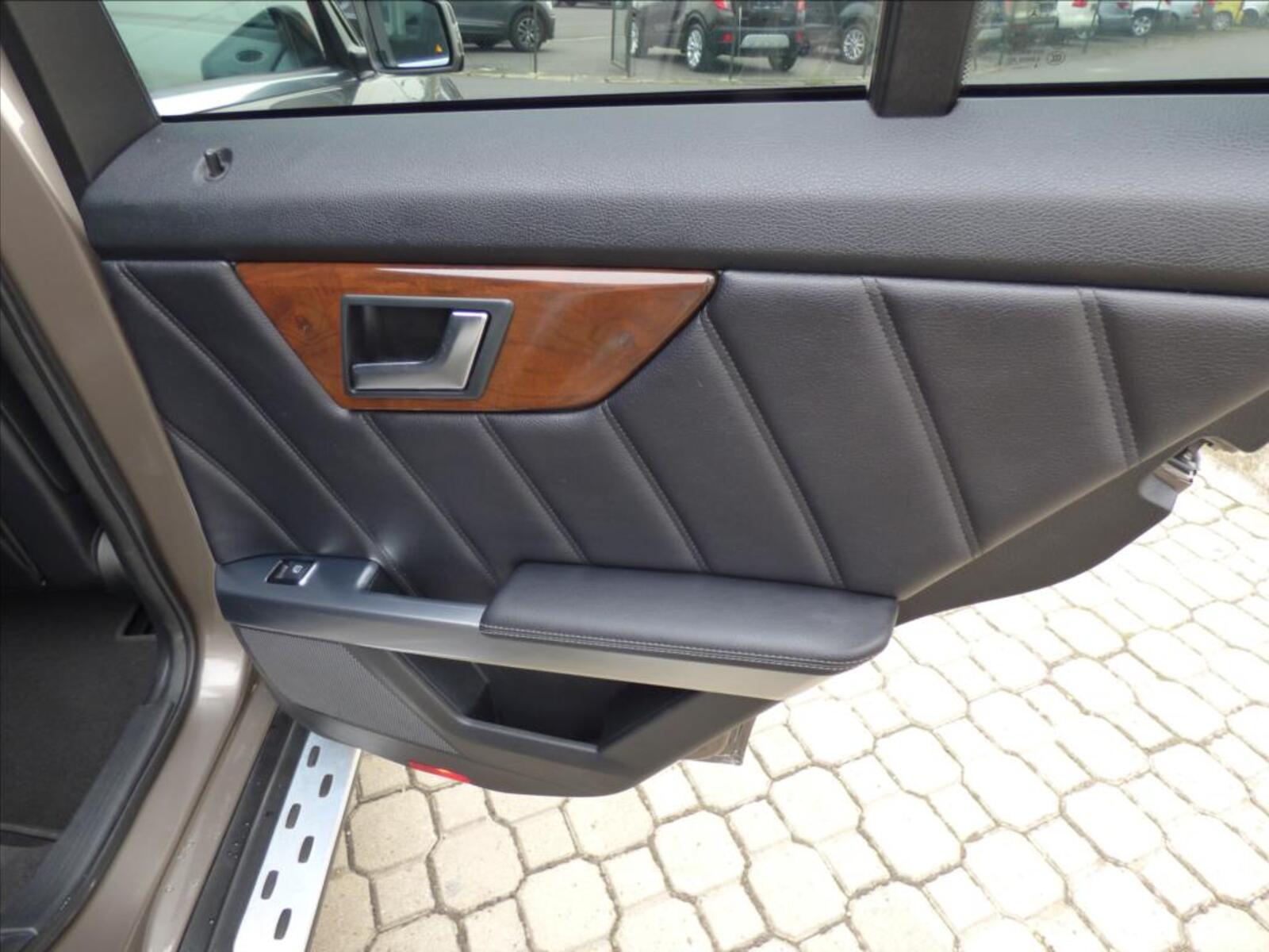 Mercedes-Benz GLK 57