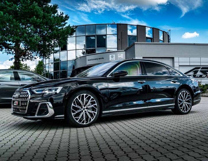 Audi A8 28