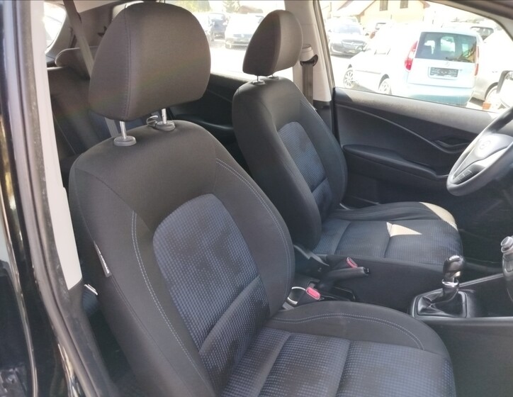 Hyundai ix20 25